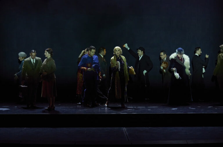 Murder on the Orient Express - photo 1